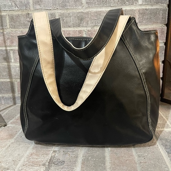 Mary Kay - Picture 5 of 17